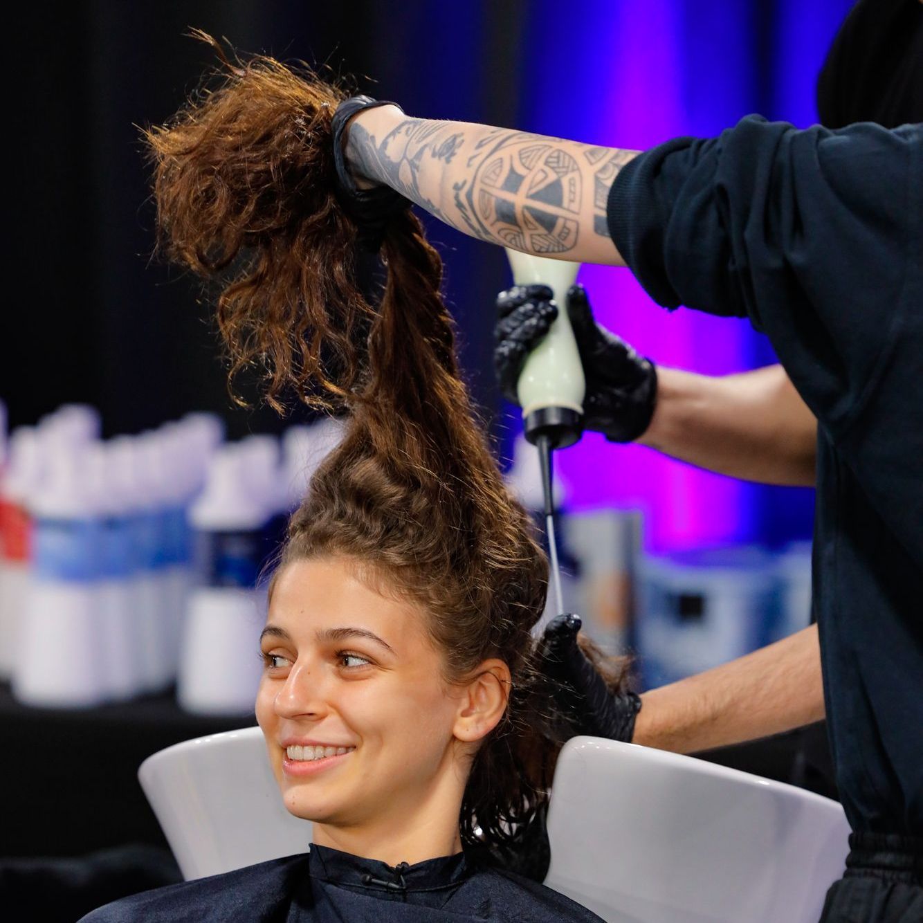 Kandidatin Jana bekommt das aufwendigste Umstyling der 19. Staffel "Germany's Next Topmodel".