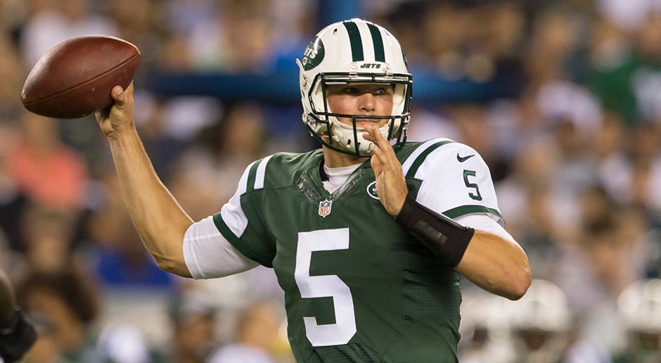 
                <strong>Platz 1: New York Jets (7 Quarterbacks)</strong><br>
                2016: Christian Hackenberg (Kein Einsatz als Starter)2015: Bryce Petty (4 Einsätze als Starter)2014: Tajh Boyd (Kein Einsatz als Starter)2013: Geno Smith (30 Einsätze als Starter)2011: Greg McElroy (1 Einsatz als Starter)2009: Mark Sanchez (62 Einsätze als Starter, 6 Einsätze als Starter in den Playoffs)2008: Erik Ainge (Kein Einsatz als Starter)
              