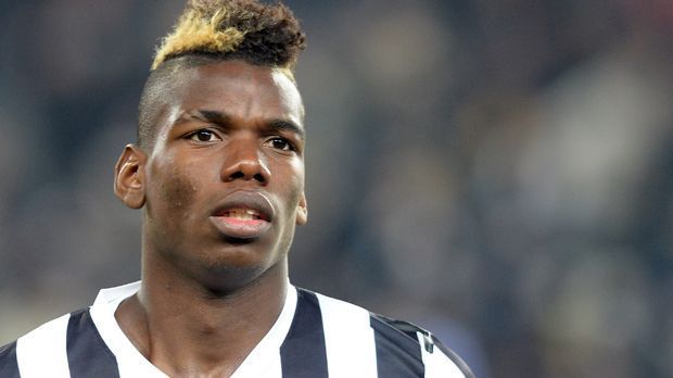 
                <strong>Paul Pogba (2013)</strong><br>
                2013: Paul Pogba. Der 22-Jährige ist zur Zeit in aller Munde. Sein aktueller Verein Juventus Turin muss momentan bangen, den Franzosen nicht an andere Top-Klubs, wie Barcelona oder ManUnited zu verlieren. Pogba ist im Moment also ein sehr gefragter Spieler. Mit Juve gewann er bereits drei Mal die italienische Meisterschaft. 
              