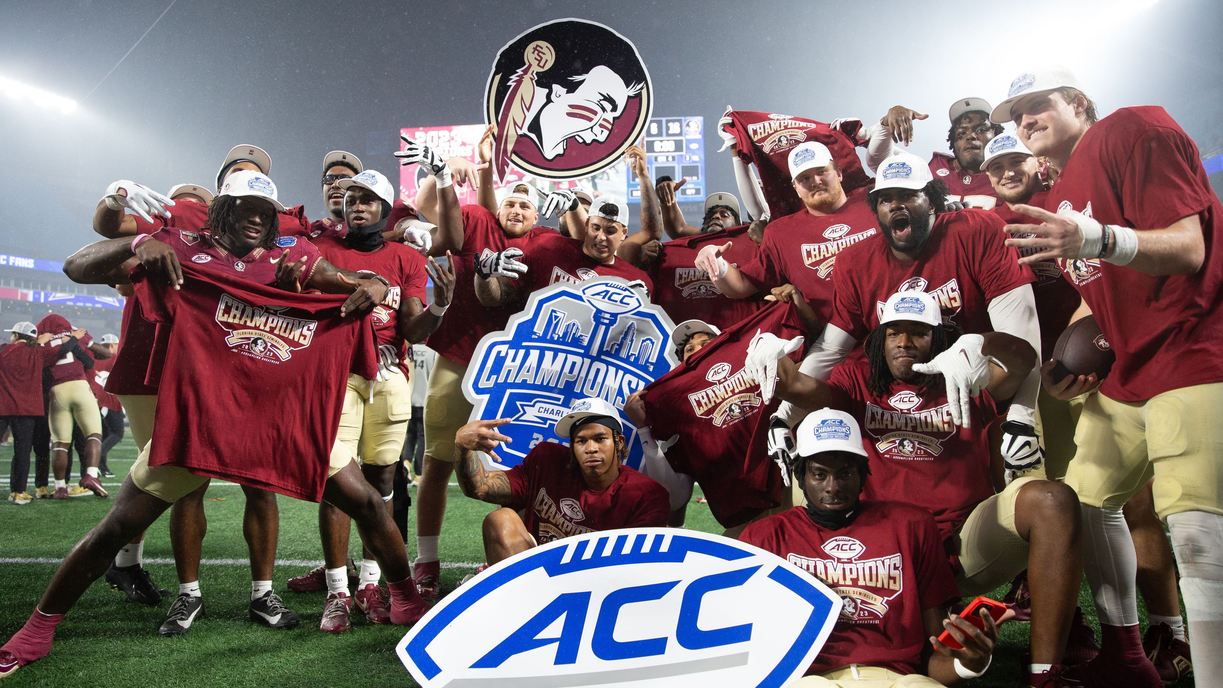 <strong>ACC Championship Game: Florida State Seminoles vs. Louisville Cardinals</strong><br>Florida State gewann das ACC Championship Game gegen Lousville mit 16:6. Die Seminoles-Offensive tat sich ohne den verletzten Starter Jordan Travis unheimlich schwer - umso dominanter war der Auftritt der Defense, die nur zwei Field Goals zuließ. Florida State bleibt somit eines von nur drei ungeschlagenen Top-Teams im College Football.