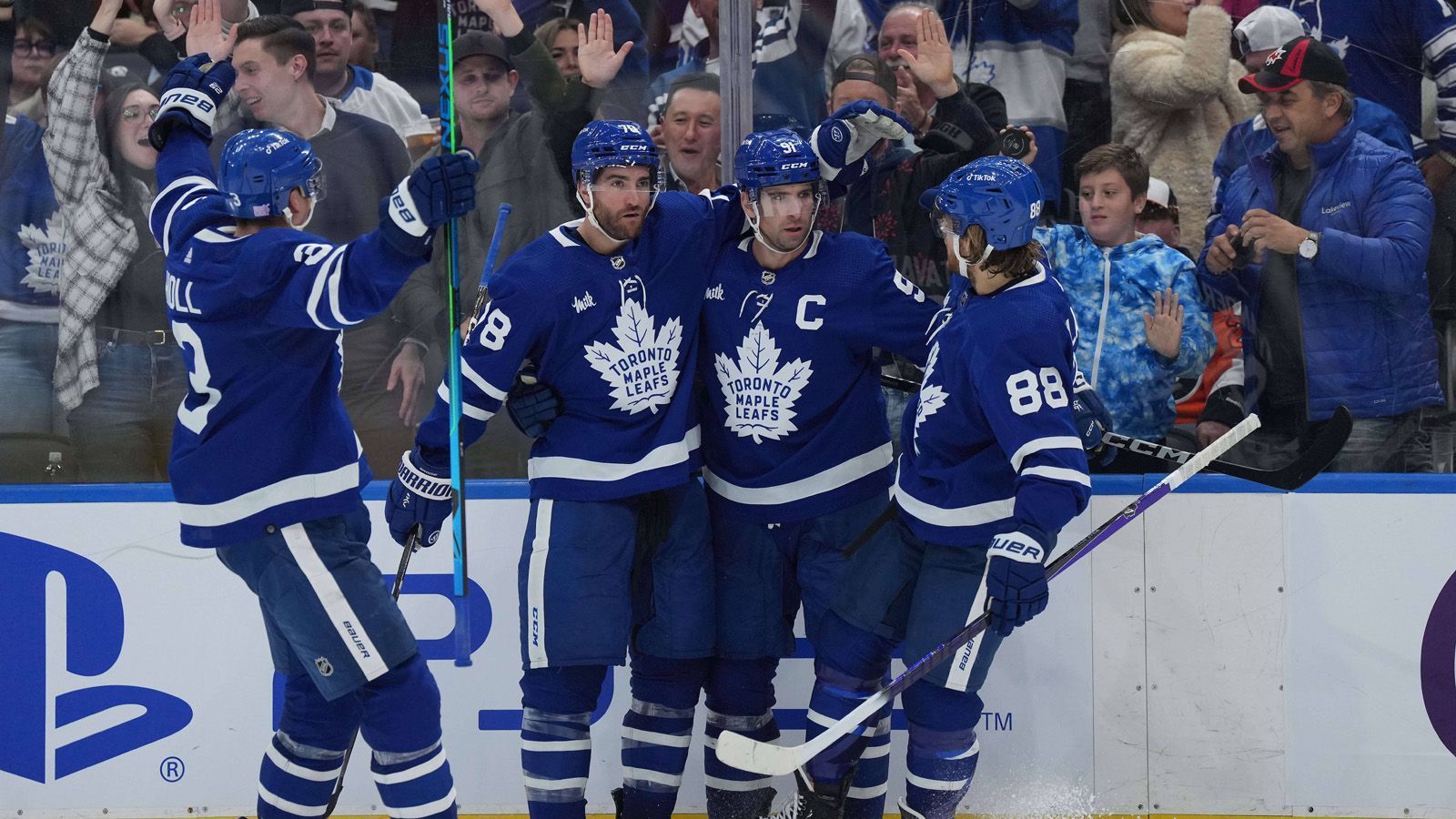 
                <strong>Platz 9: Toronto Maple Leafs (NHL)</strong><br>
                &#x2022; Summe: 1,3 Milliarden US-Dollar<br>&#x2022; Jahr: 2011<br>
              