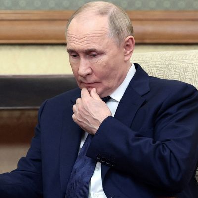 Der Krieg in der Ukraine wird auch für Russlands Wirtschaft immer mehr zur Geduldsprobe.
