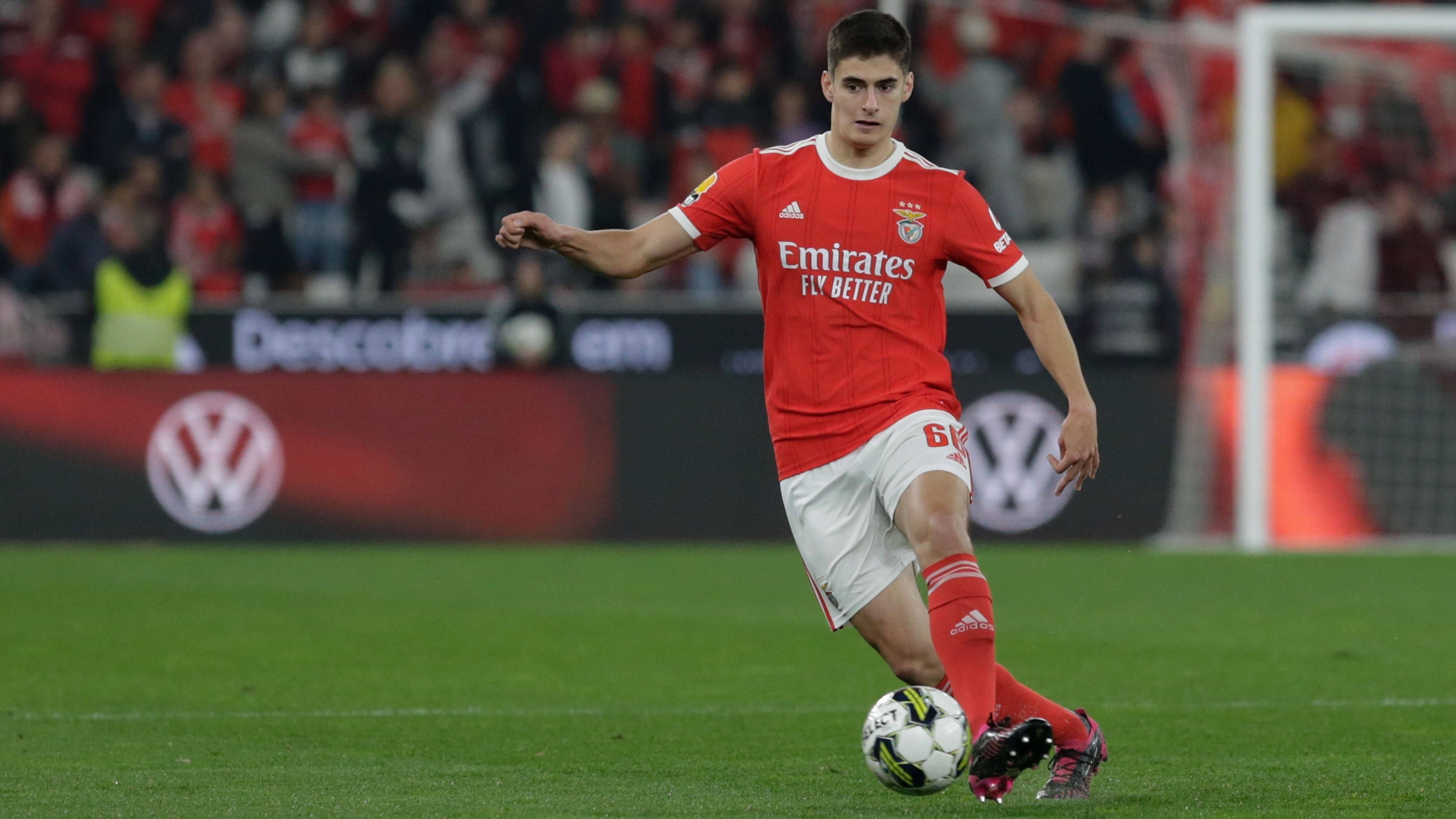 
                <strong>Platz 7: Benfica Lissabon </strong><br>
                &#x2022; Liga: Primeira Liga<br>&#x2022; 13 Gegentore in 21 Ligaspielen <br>&#x2022; durchschnittliche Gegentore pro Spiel: 0,62<br>
              