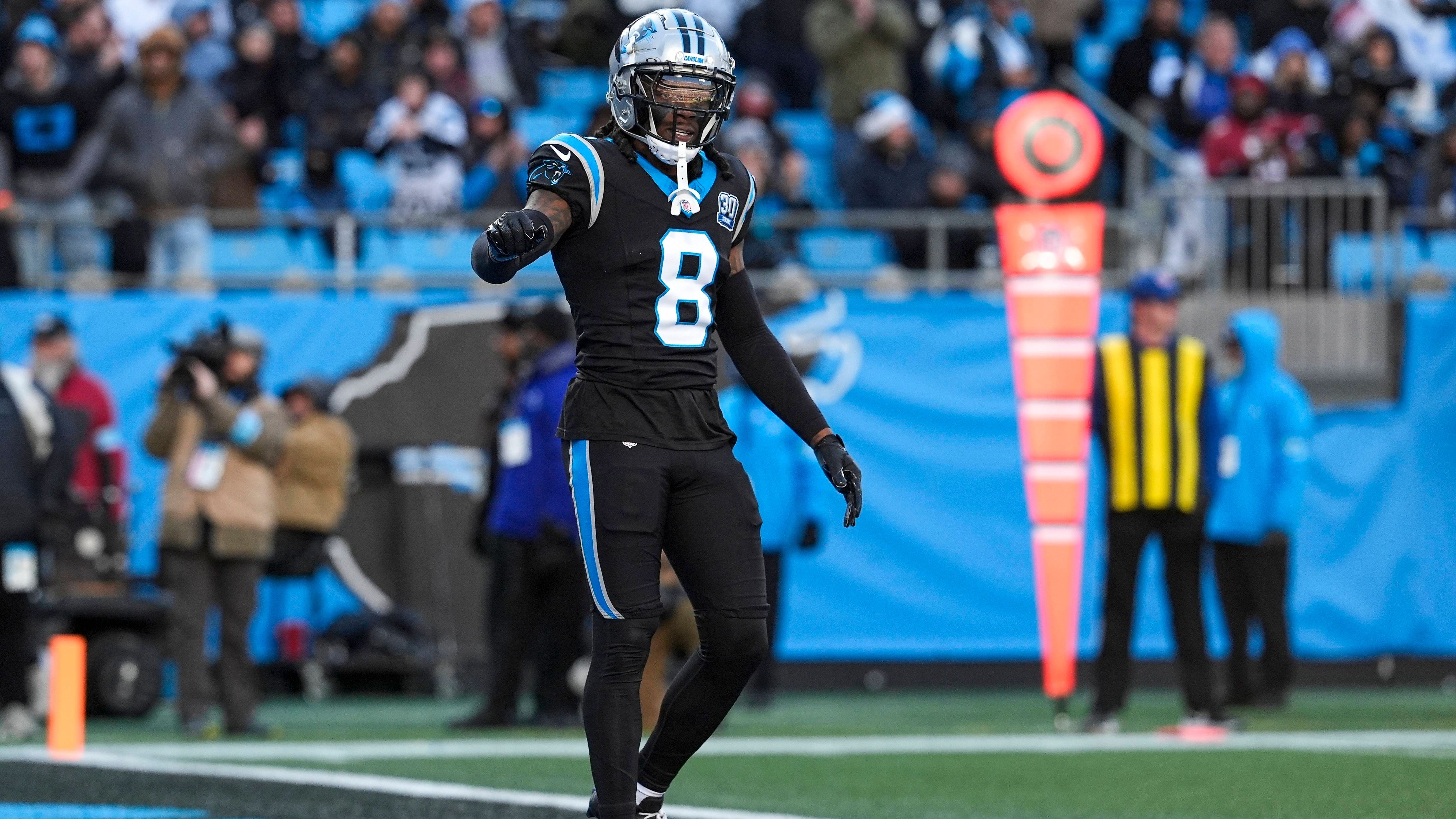 <strong>Jaycee Horn (Carolina Panthers)</strong><br>Alter: 25<br>Position: Cornerback<br>Durchschnittliches Jahresgehalt: 25 Millionen Dollar<br><strong>Bestbezahlter Spieler des gesamten Teams</strong>