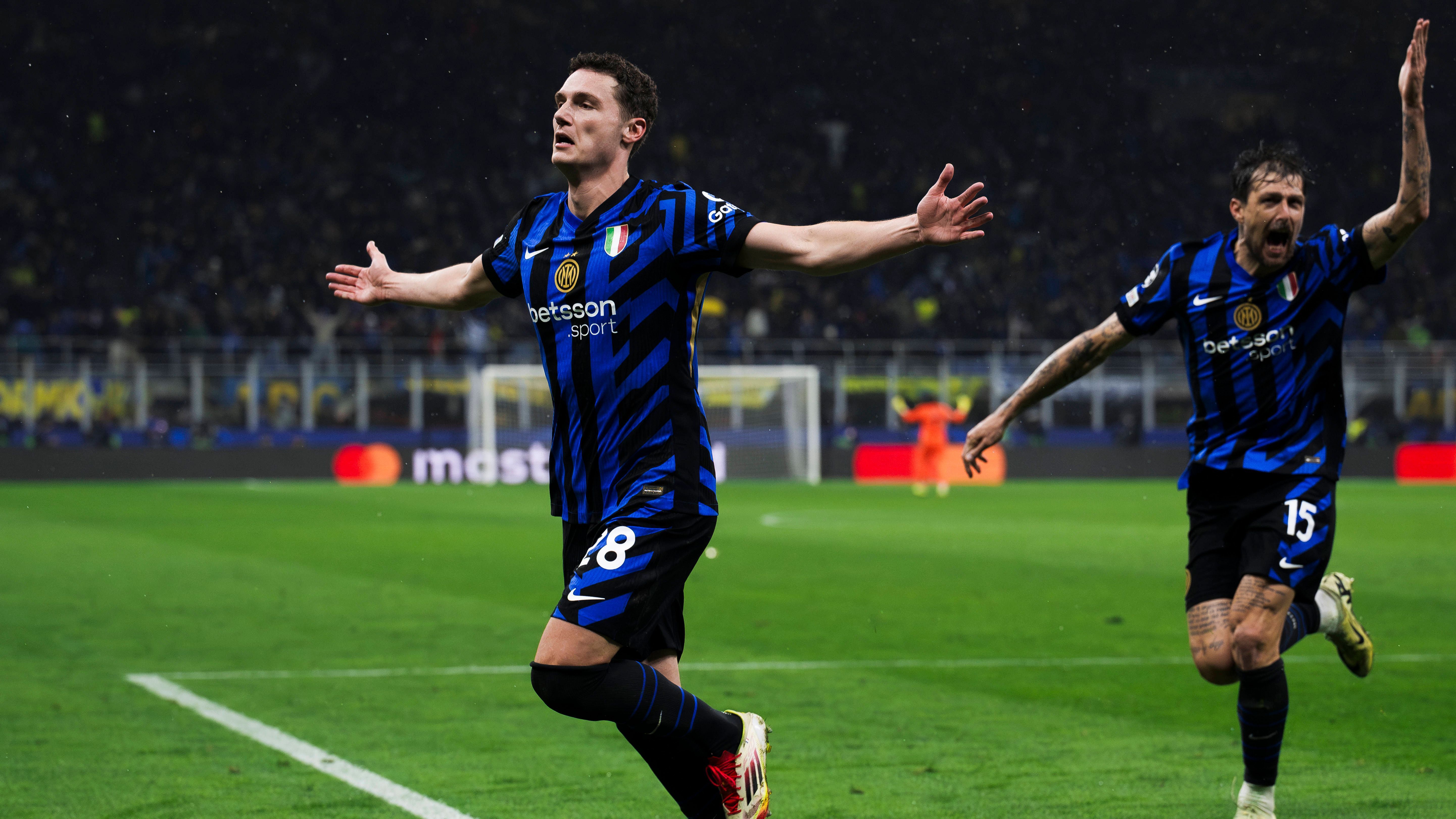 <strong>Benjamin Pavard (Inter Mailand)</strong><br>Der Weltmeister von 2018 wird das Finale wohl aufgrund einer Verletzung verpassen. Trotzdem hatte er großen Anteil an Inters erfolgreicher Saison. 36 Spiele machte er wettbewerbsübergreifend. Wenn er spielte, dann meist von Anfang an.