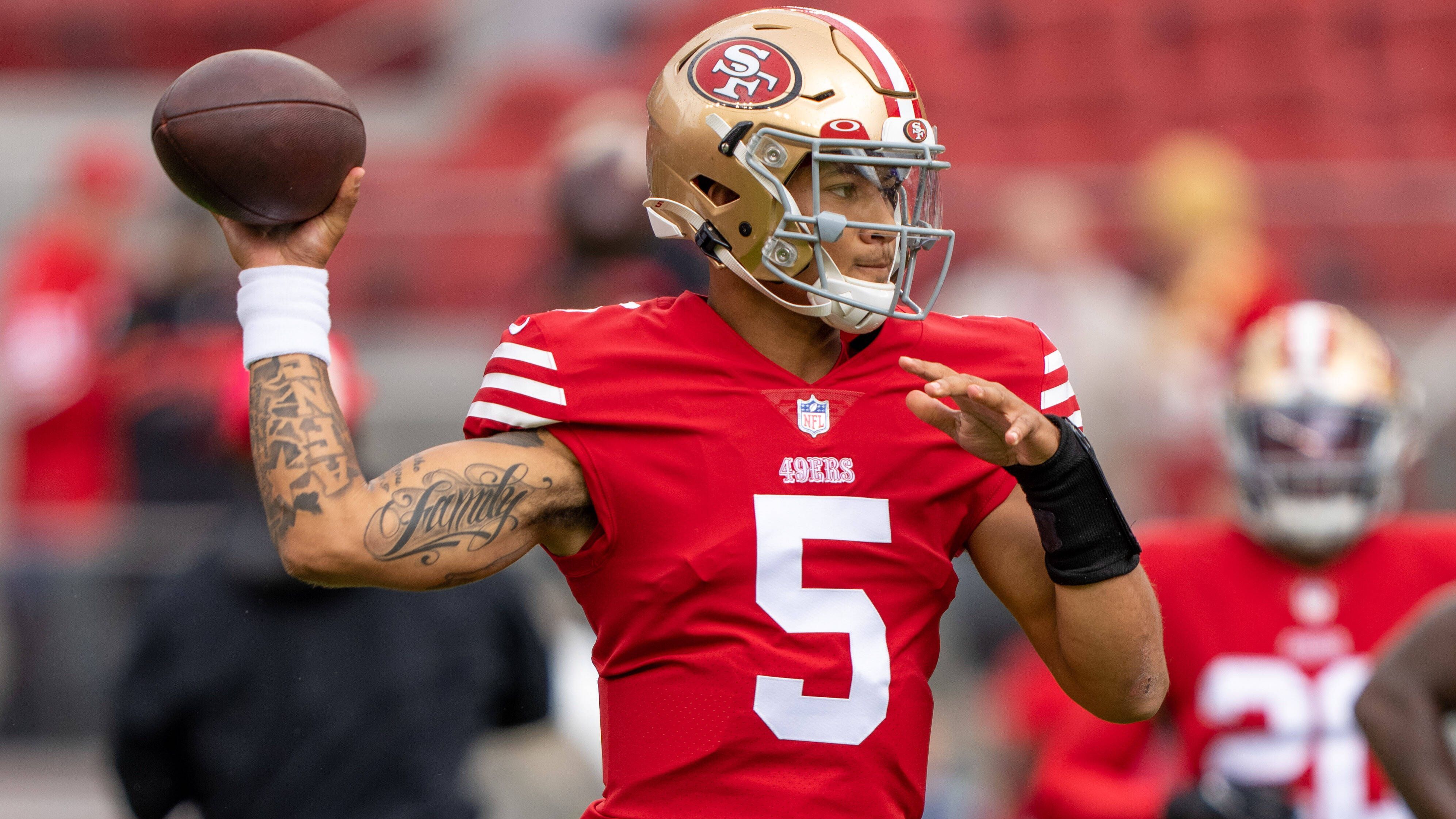 <strong>Trey Lance (3. Pick 2021, San Francisco 49ers)</strong><br>Trey Lance bestritt insgesamt nur acht Spiele für San Francisco. Seine Bilanz dabei: 54,9 Prozent erfolgreiche Pässe für 797 Passing Yards, fünf Touchdowns und drei Interceptions. Laut "ESPN"-Experte Field Yates waren dies seit Beginn der Common-Draft-Ära im Jahr 1967.die wenigsten Spiele, die ein Top-5-Pick für das Team bestritten hat, bei dem er debütierte. Lance dürfte also als absoluter Draft-Bust in die NFL-Geschichte eingehen - vielleicht sogar der größte der jüngeren Liga-Historie ...&nbsp;