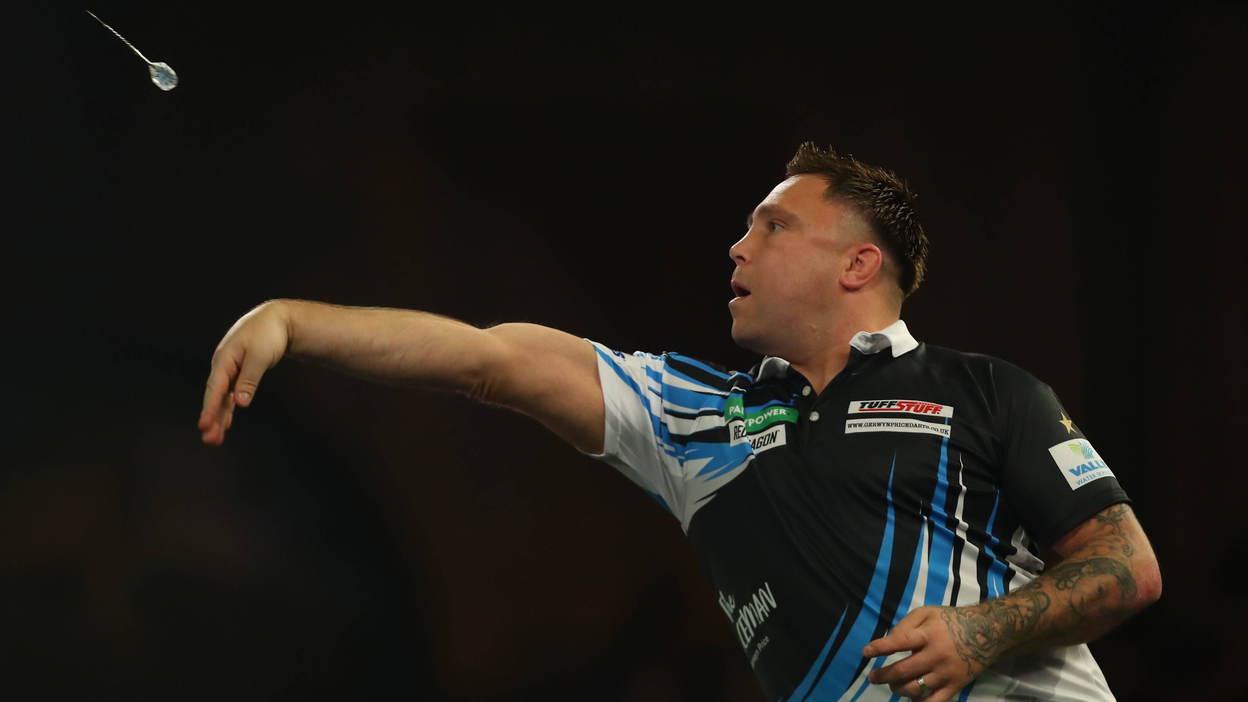 <strong>Gerwyn Price (WAL)</strong><br>Die erste Wild Card geht an Gerwyn Price. Die einen lieben ihn, die anderen hassen ihn. Es scheint nichts dazwischen zu geben. Ein Grund, ihn zum prestigeträchtigen Turnier einzuladen. Der andere: Er ist ein hervorragender Dart-Spieler.