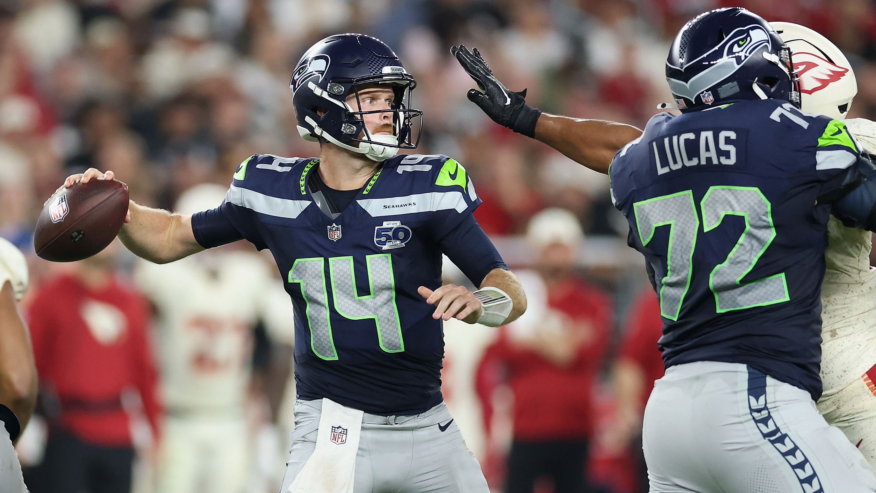 <strong>Seattle Seahawks</strong><br>• Starter: Sam Darnold (im Bild)<br>• Backups: Jalen Milroe (Rookie), Drew Lock