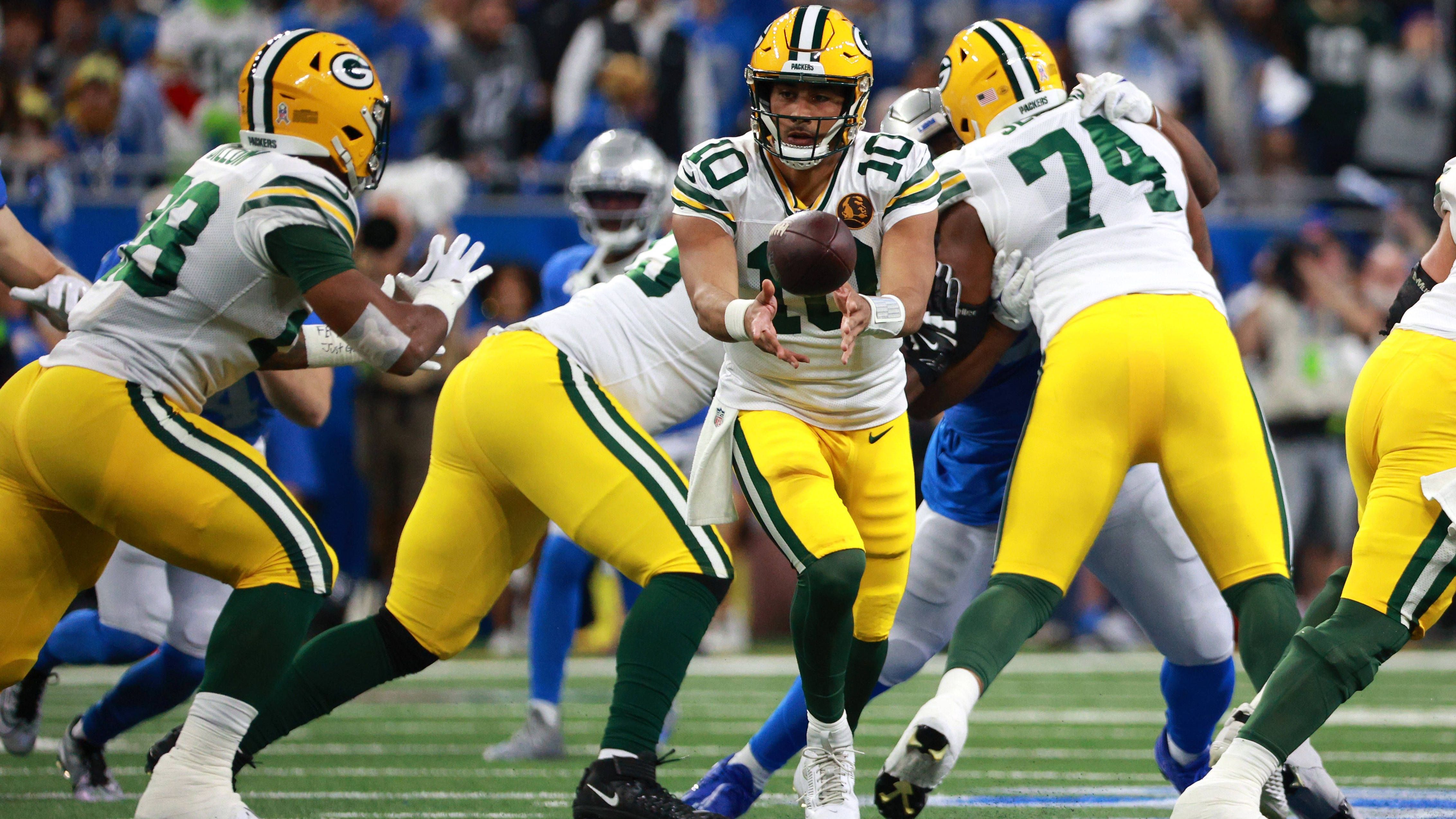 <strong>Green Bay Packers</strong>&nbsp;<br>• Division: NFC North (3rd)<br>• Bilanz: 5-6<br>• Platzierung im Playoff-Picture der NFC: 8<br><br>Hoffnung bei den Packers! Zwei wichtige Siege in Folge haben die junge Mannschaft prompt zurück ins Playoff-Rennen katapultiert. Die Offensive um den talentierten Jordan Love spielt deutlich abgebrühter und sorgt für mehr explosive Spielzüge.&nbsp;