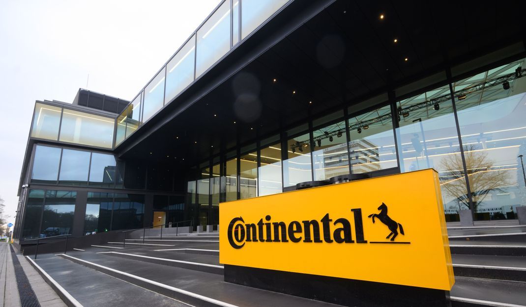 Continental streicht weltweit rund 7150 Stellen.
