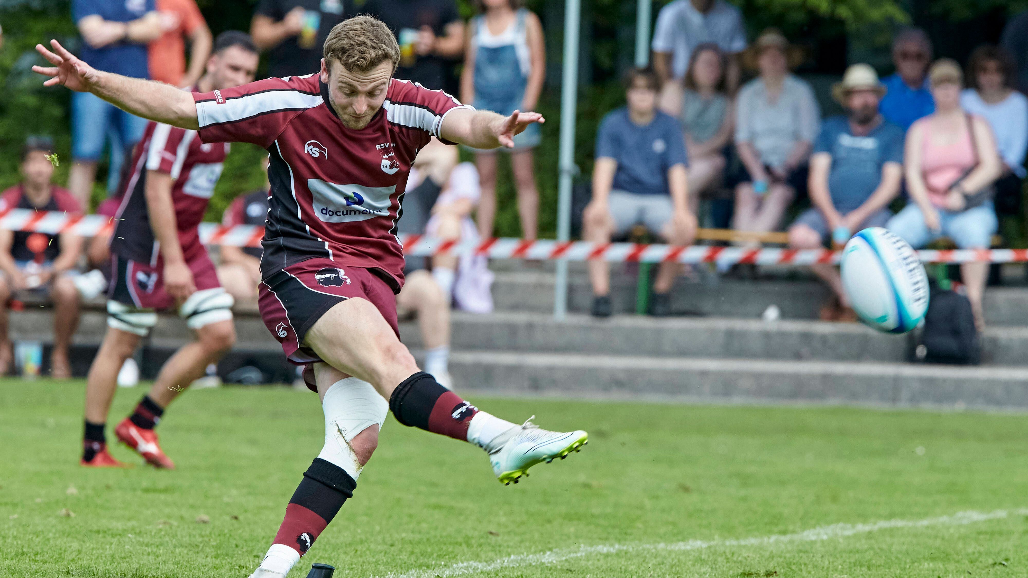 <strong>Justus Gerlach<br></strong>Verein: RSV Köln<br>Position: Utility Back