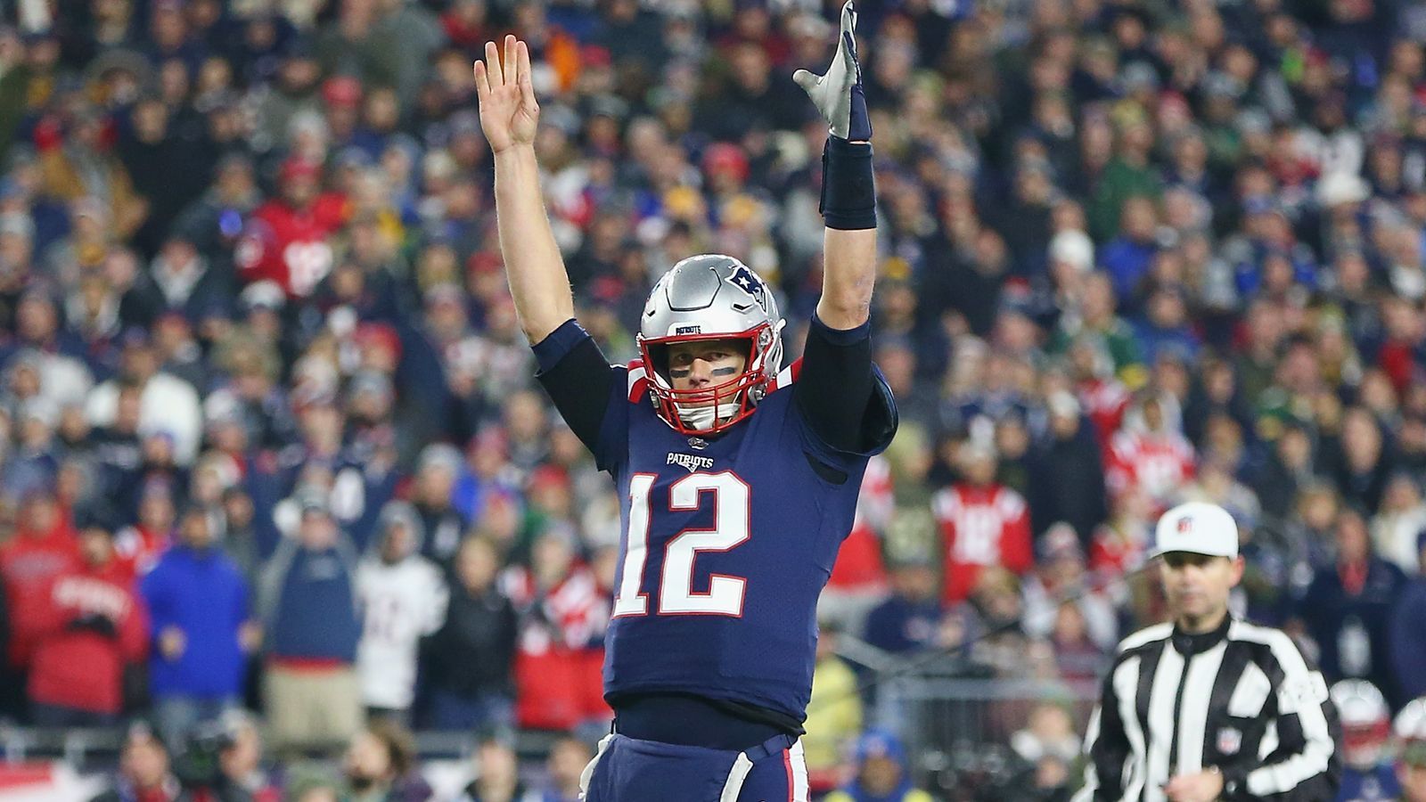 
                <strong>Week 9: Tom Brady jetzt im 80.000-Yards-Klub</strong><br>
                Tom Brady ist und bleibt ein Quarterback der Superlative. Der "G.O.A.T" und Signal Caller der New England Patriots hat nach dem 31:17 in Week 9 gegen die Green Bay Packers eine neue Bestmarke in der NFL erreicht. Brady ist nun der einzige Spieler in der Geschichte der Liga, der zusammengenommen über 80.000 Yards in Rushing, Passing und Receiving in der Regular- und Postseason erreicht hat. Eine irre Statistik. In diesem Sinne: Welcome to the club, Tom!
              