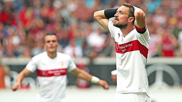 
                <strong>4. Platz: Christian Gentner, VfB Stuttgart</strong><br>
                4. Platz: Meister 2007 mit Stuttgart, Meister 2009 mit Wolfsburg. VfB-Kapitän Christian Gentner (r.) hat viel zu seinen Erfolgen beigetragen. Unter anderem 48 Assists.
              