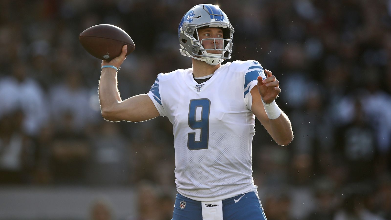 
                <strong>Detroit Lions: Matthew Stafford (QB)</strong><br>
                135.000.000 Dollar (Laufzeit: fünf Jahre)
              