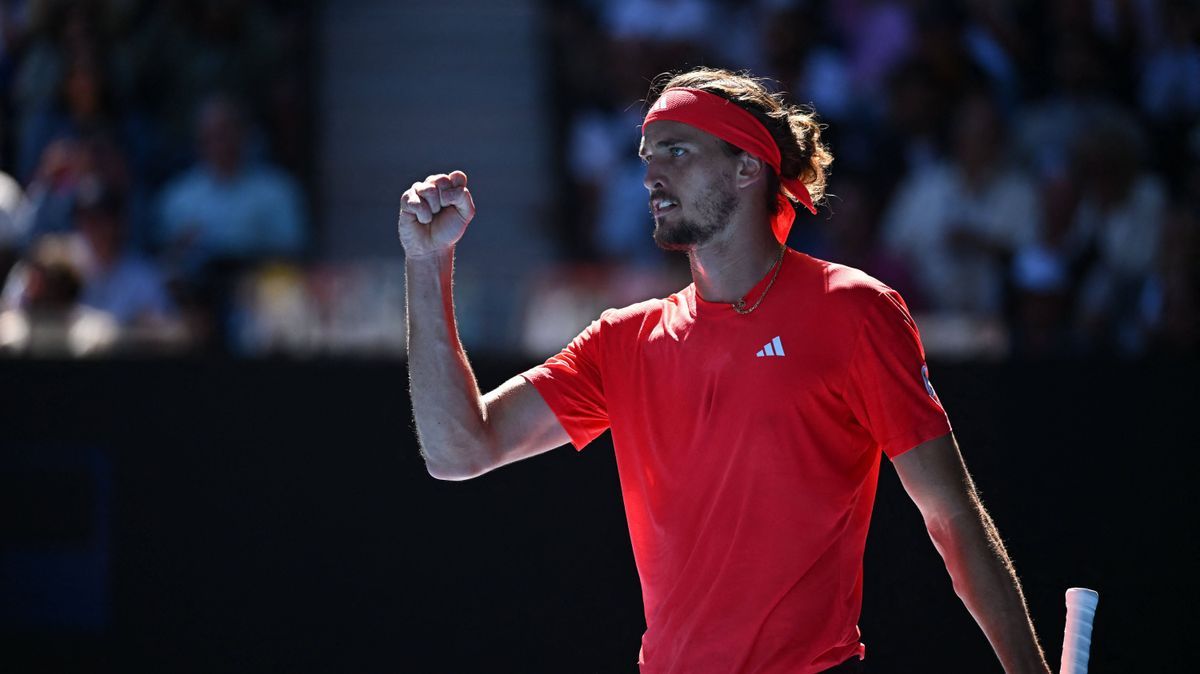 Australian Open - Alexander Zverev Defaits Novak Djokovic Alexander Zverev (GER) during his semi final round match at the 2025 Australian Open at Melbourne Park in Melbourne, AUSTRALIA, on January ...