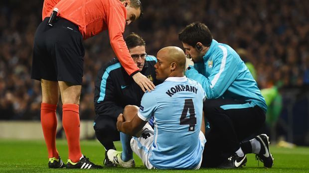 
                <strong>Vincent Kompany (Belgien)</strong><br>
                Vincent Kompany (Belgien): Die "Roten Teufel" müssen ohne Abwehrchef Vincent Kompany nach Frankreich reisen. Der 30-Jährige von Manchester City plagt sich mit hartnäckigen Leistenproblemen, die ihn im Rückspiel des Champions-League-Halbfinales bei Real Madrid nach zehn Minuten zur Aufgabe zwangen. Für den früheren Hamburger ist es ein weiterer Tiefpunkt einer an Verletzungen reichen Saison - laut "Manchester Evening News" musste er sich seit Sommer fünf Mal operieren lassen.
              