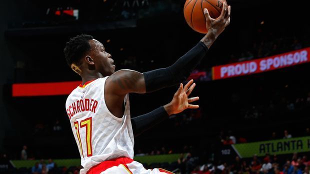 
                <strong>Dennis Schröder</strong><br>
                Dennis Schröder (seit 2013 - Atlanta Hawks)Draft: 2013, 13. Stelle von den Atlanta HawksSpiele: 206Punkteschnitt: 8,9 pro SpielPlayoff-Spiele: 28Punkteschnitt: 9,5 pro Spiel
              