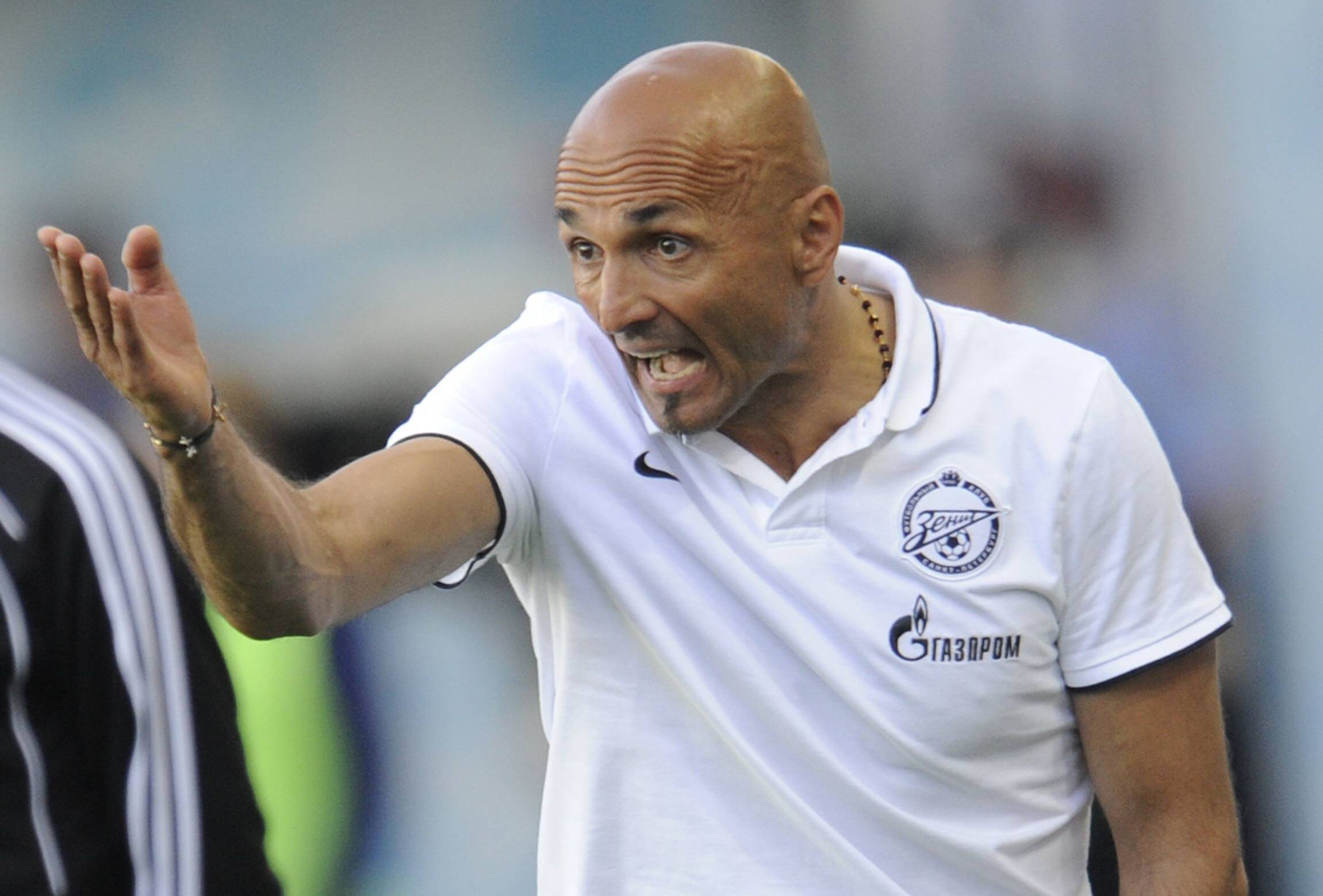 
                <strong>Luciano Spalletti</strong><br>
                In seiner vierjährigen Amtszeit beim AS Rom konnte Spalletti zwei Mal den italienischen Pokal gewinnen. Daraufhin wechselte der Italiener für fünf Jahre zu Zenit St. Petersburg, mit denen er zwei Mal russischer Meister wurde.
              