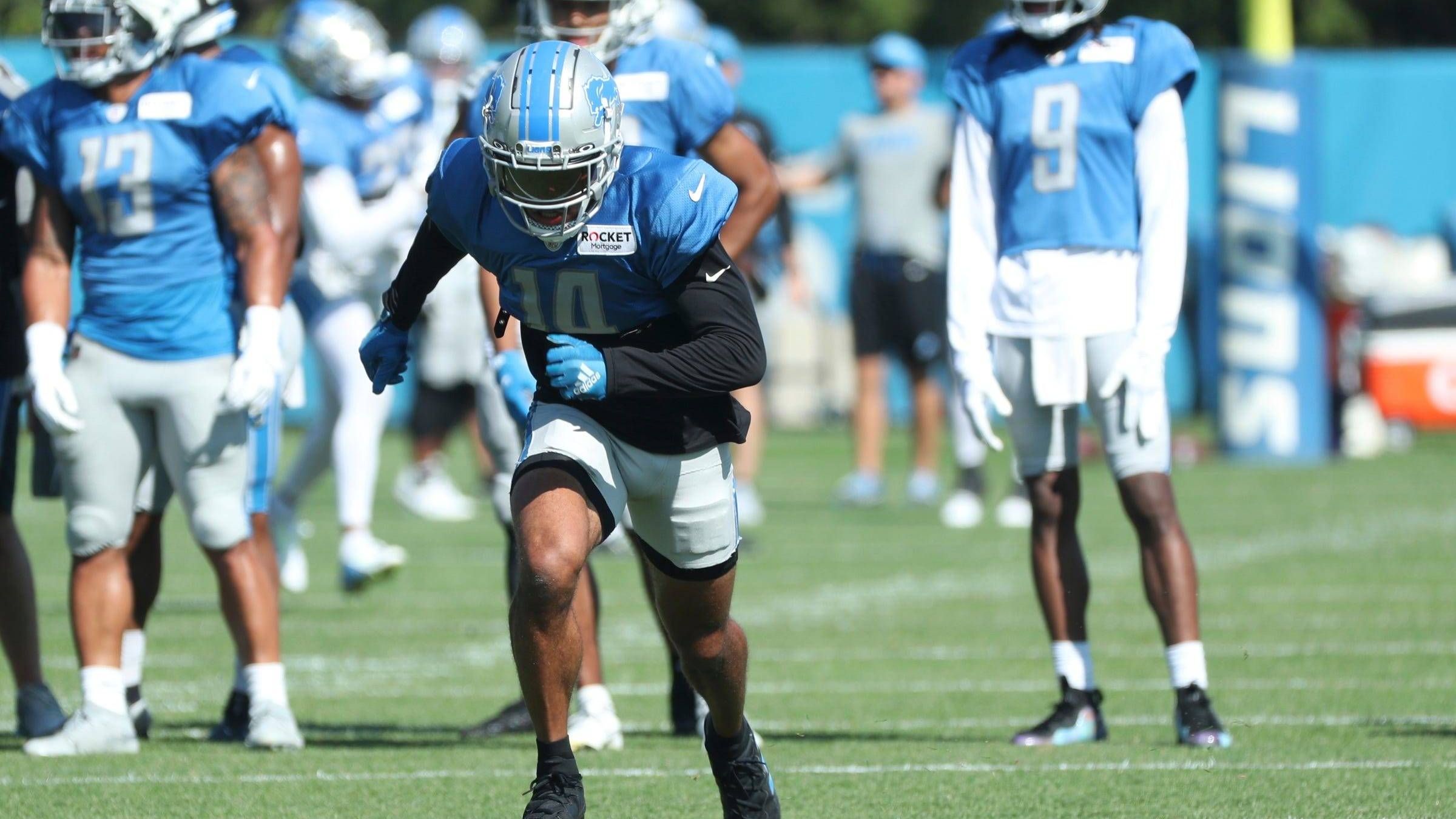 <strong>Wide Receiver: Amon-Ra St. Brown</strong><br>Auch St. Brown verdient mit ca. 1,1 Millionen Dollar wie ein Backup auf seiner Position. In seinen ersten beiden NFL-Saisons hat er gezeigt, dass er einer der Top-Receiver werden kann. Macht er so weiter, wird er schnell einen besseren Vertrag bekommen.