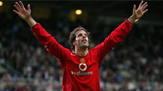 
                <strong>Ruud van Nistelrooy</strong><br>
                Ruud van Nistelrooy (10 verwandelte Elfmeter): Mit zehn Treffern nach Elfmetern landet Ruud van Nistelrooy, der 2012 seine Karriere beendete, auf dem zweiten Platz. Der Holländer war in seiner Zeit bei Manchester United, Real Madrid und PSV Eindhoven insgesamt 73-mal in der europäischen Königsklasse erfolgreich. Vor kurzem erst überholte ihn der jetzige Spitzenreiter in dieser Rangliste ...
              