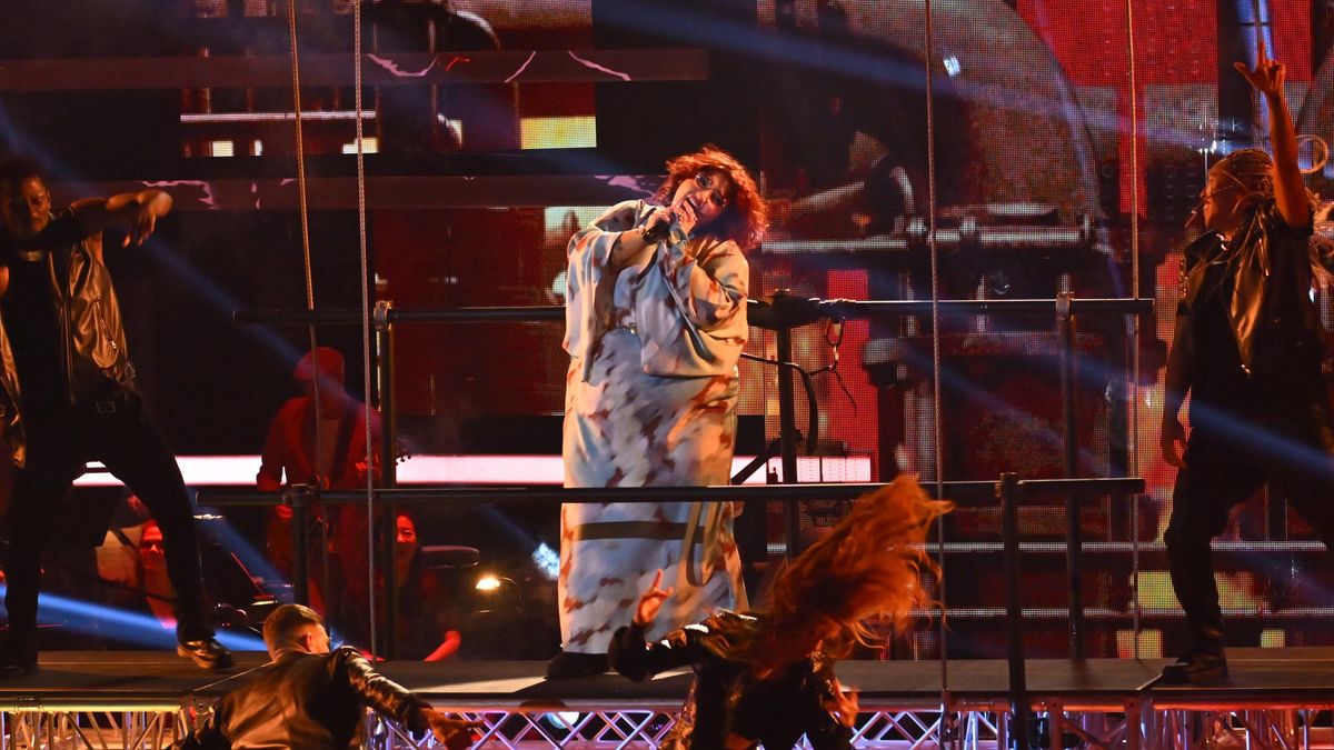 Iman Rashay performt im Halbfinale von "The Voice of Germany" 2024