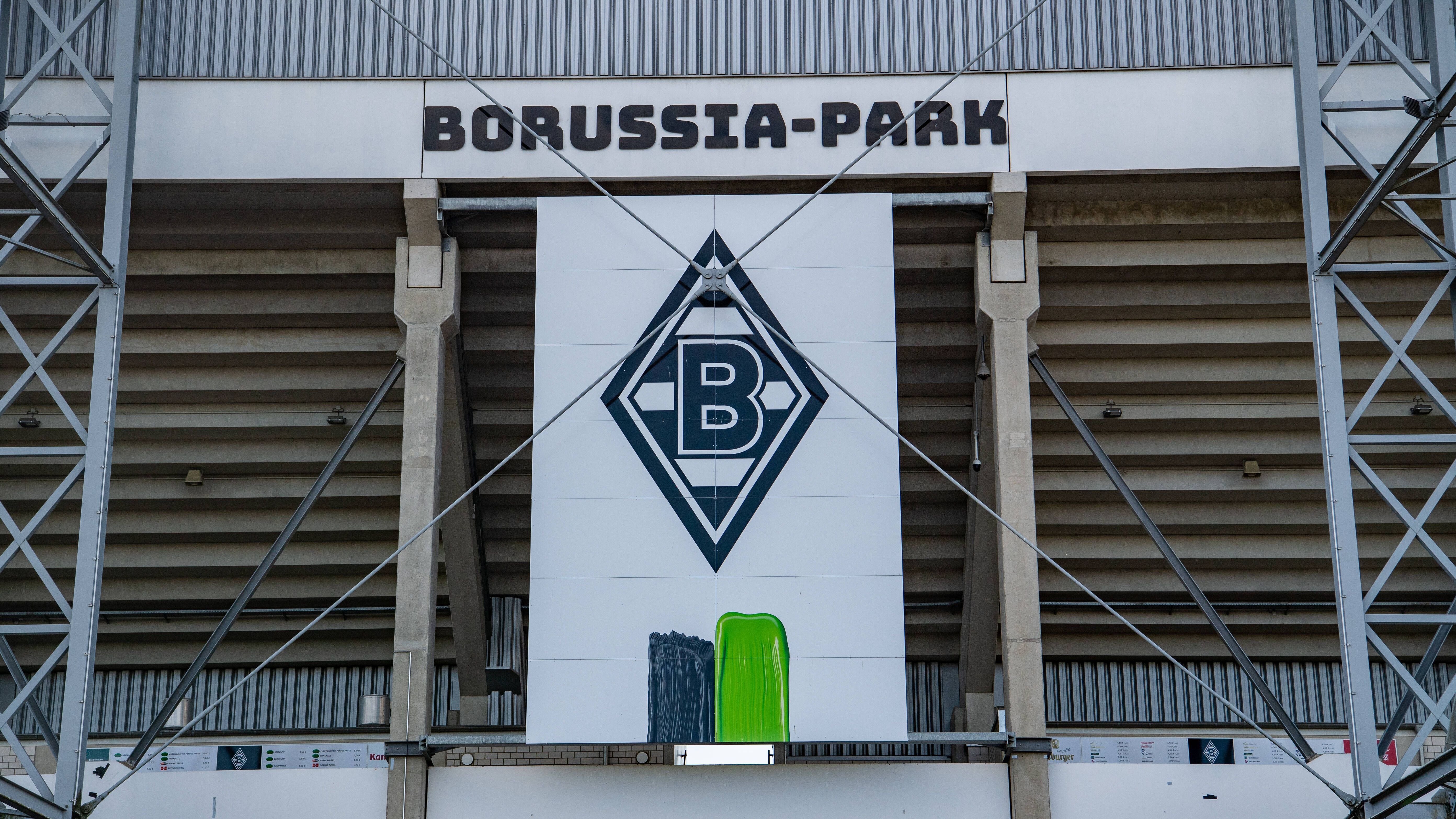 <strong>Platz 8: Borussia Mönchengladbach (1. August 1900)</strong><br>Am 1. August 1900&nbsp; wurde Borussia Mönchengladbach als "Borussia 1900" gegründet. Knapp zehn Jahre später, am 23. März 1910, erfolgte die offizielle Eintragung ins Vereinsregister als "Borussia VfL 1900 M.Gladbach".<br><br><strong>Saisons in der Bundesliga: 55</strong>