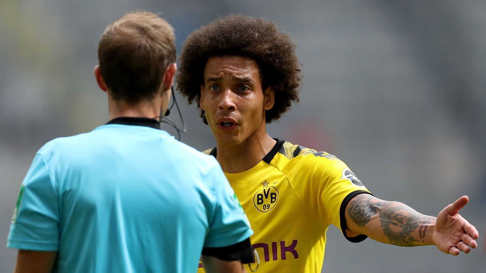 
                <strong>Platz 5: Axel Witsel</strong><br>
                 - Verein: Borussia Dortmund - Marktwertverlust: - 4,5 Millionen Euro - Marktwert: 17 Millionen Euro
              