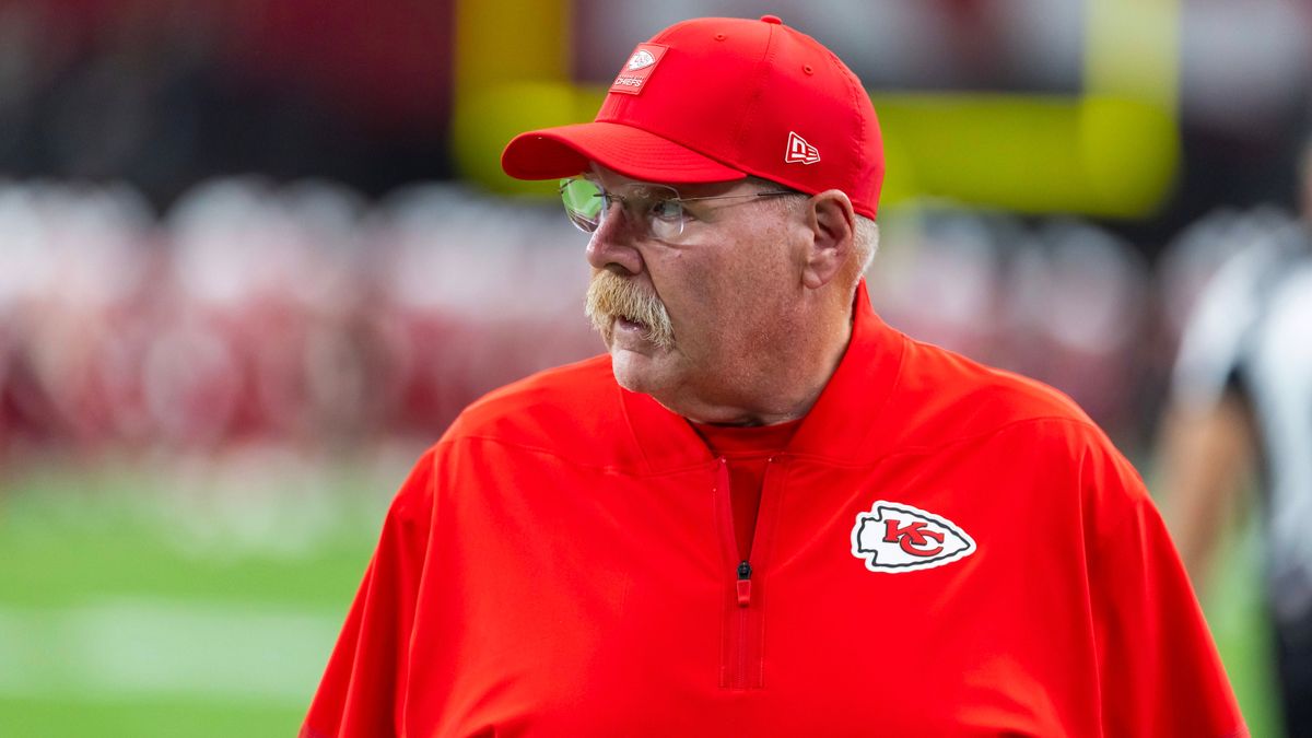 NFL, American Football Herren, USA Kansas City Chiefs at Arizona Cardinals Aug 9, 2025; Glendale, Arizona, USA; Kansas City Chiefs head coach Andy Reid against the Arizona Cardinals during a presea...