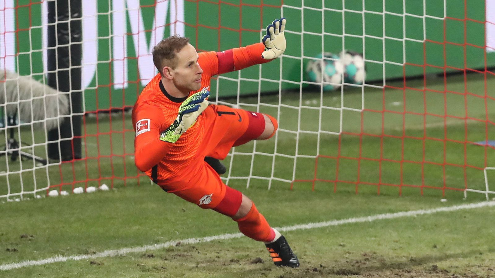 
                <strong>Peter Gulacsi</strong><br>
                Verein: RB LeipzigPosition: Torwart
              