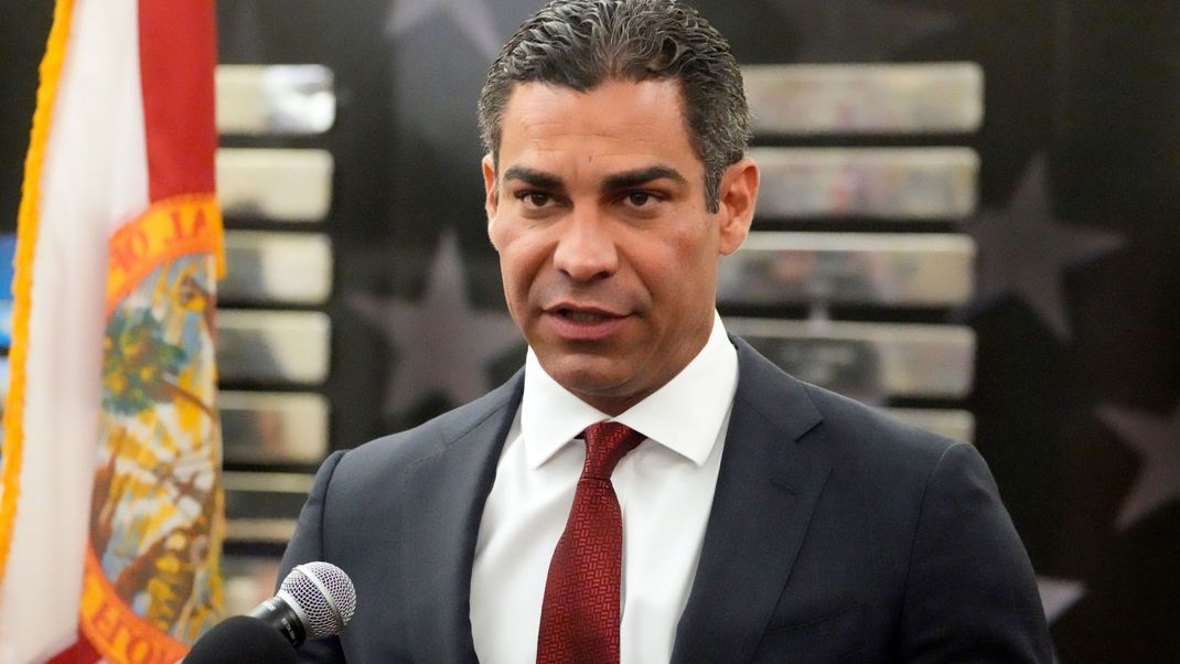 Miamis Bürgermeister Francis Suarez will für die Republikaner ins Rennen um das Weiße Haus gehen.