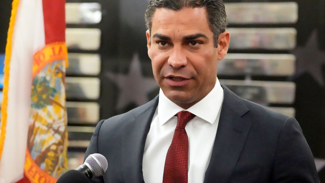 Francis Suarez