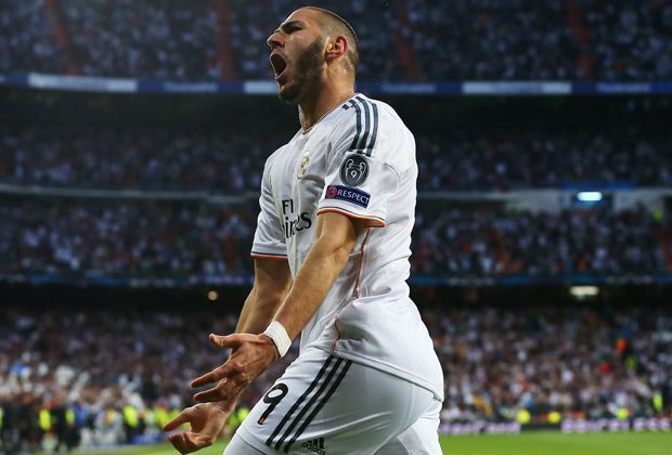 
                <strong>Real Madrid - Bayern München 1:0</strong><br>
                Und plötzlich sind die Königlichen tatsächlich obenauf: Karim Benzema vollendet auf Vorlage von Fabio Coentrao aus kurzer Distanz zum 1:0 und lässt das Stadion kurzzeitig erbeben.
              