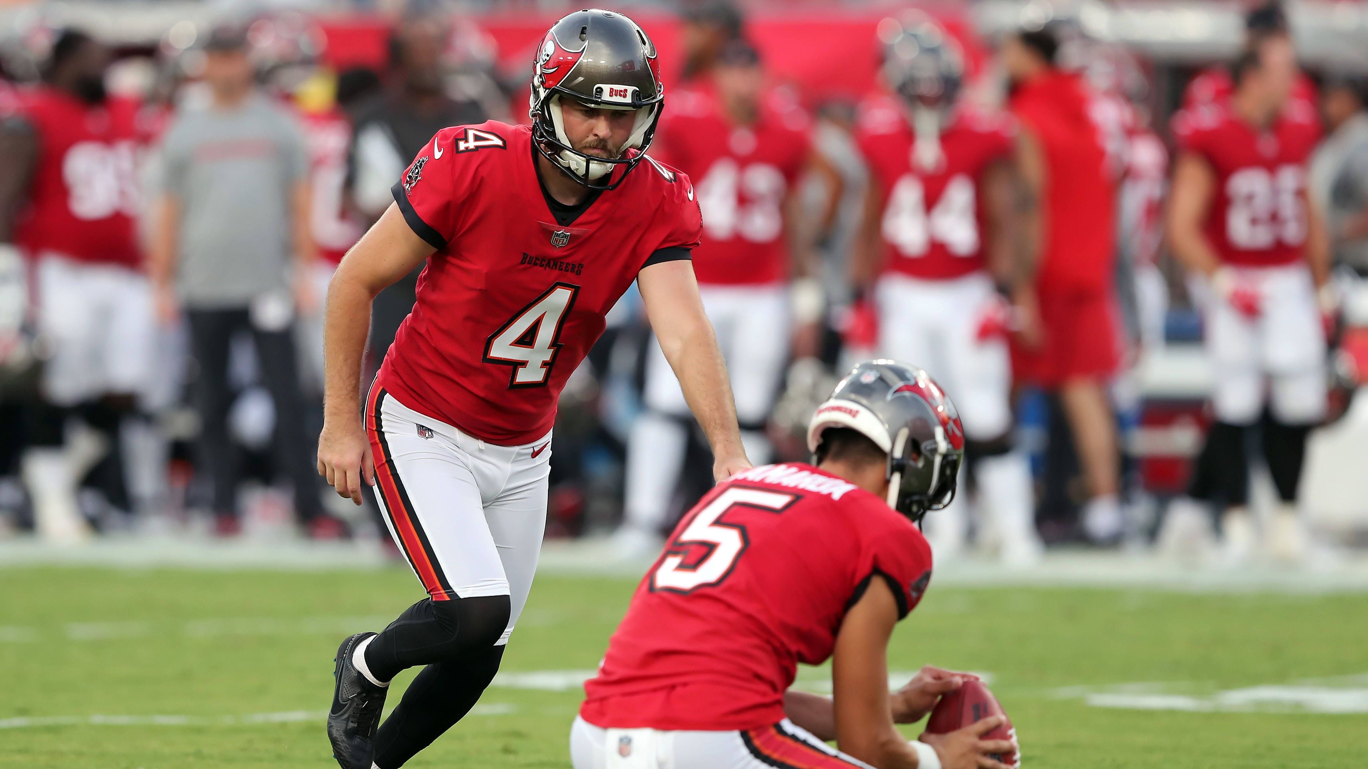 <strong>Tampa Bay Buccaneers</strong><br>- Chase McLaughlin