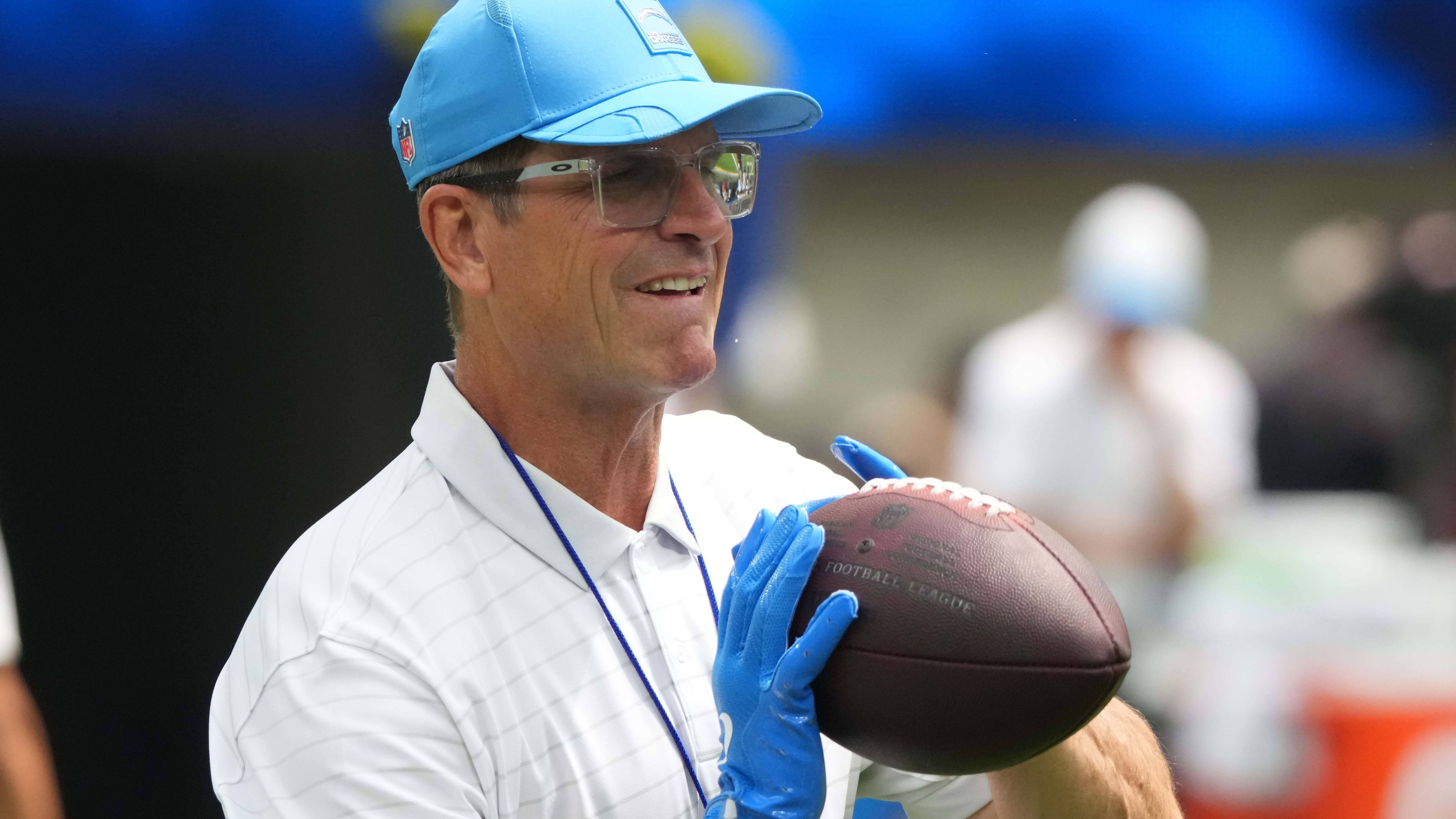 <strong>Platz 21 (geteilt): Jim Harbaugh (Los Angeles Chargers)</strong><br>Quote: +10.000 (bei einem Einsatz von 100 US-Dollar gewinnt man 10.000 US-Dollar)