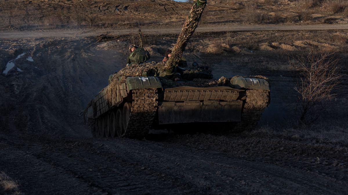Ukrainische Truppen geraten an mehreren Frontlinien immer mehr unter Druck (Symbolbild)