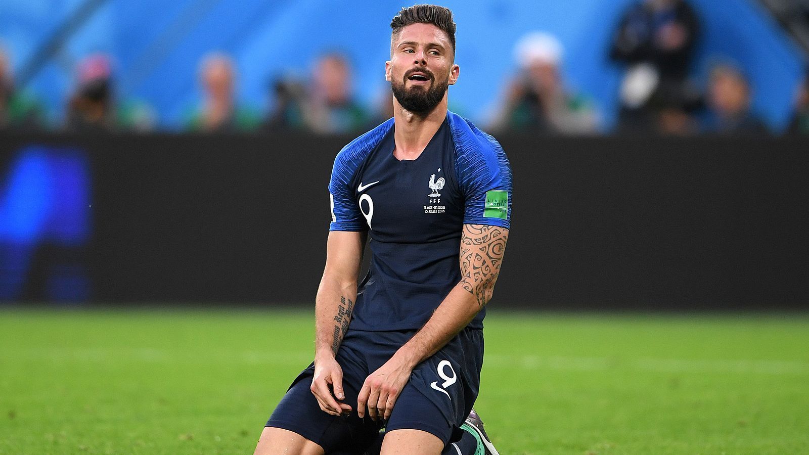 
                <strong>Chancentod Giroud</strong><br>
                Die WM 2018 ist (noch) nicht das Turnier von Olivier Giroud. Frankreichs Stürmer ist in seinen 465 Einsatzminuten zwar schon 13 Mal zum Abschluss gekommen, hat dabei aber keinen Schuss aufs Tor zustande bekommen. Das hat es in der WM-Historie seit 1966 nicht mehr gegeben.
              