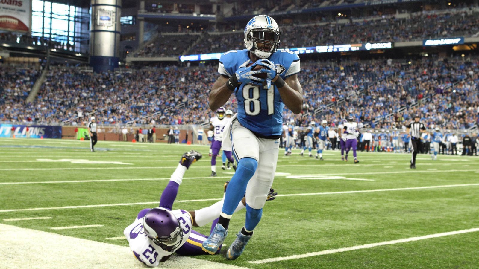 
                <strong>2021: Calvin Johnson</strong><br>
                &#x2022; Position: Wide Receiver -<br>&#x2022; In der NFL: 2007 bis 2015 -<br>&#x2022; Team: Detroit Lions<br>
              