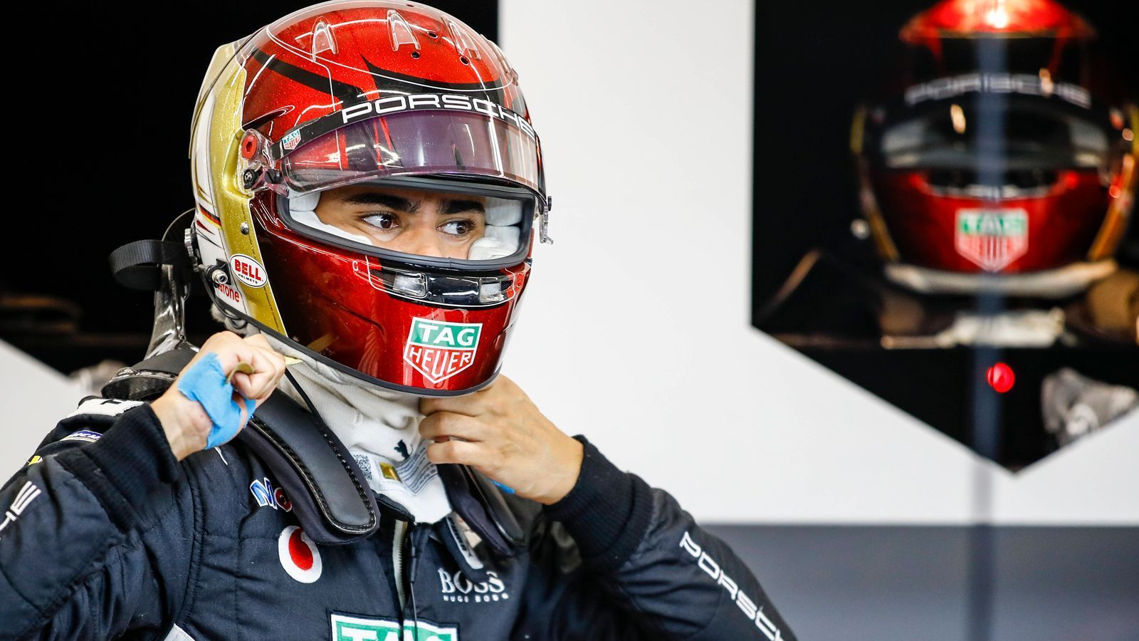 
                <strong>Pascal Wehrlein (13. Platz, 71 Punkte)</strong><br>
                Bei Pascal Wehrlein blieb im Vergleich zu vorher alles beim Alten: 24 Punkte Rückstand auf Platz 1. Durch den Nuller von Nyck de Vries an der Spitze hätte der Porsche-Pilot ordentlich Zähler gutmachen können, musste aber nach einer Berührung mit Oliver Rowland in die Box - das Rennen war gelaufen. Und damit wohl auch der Kampf um die WM-Krone - wenn nicht am Sonntag ein kleines Wunder geschieht.
              