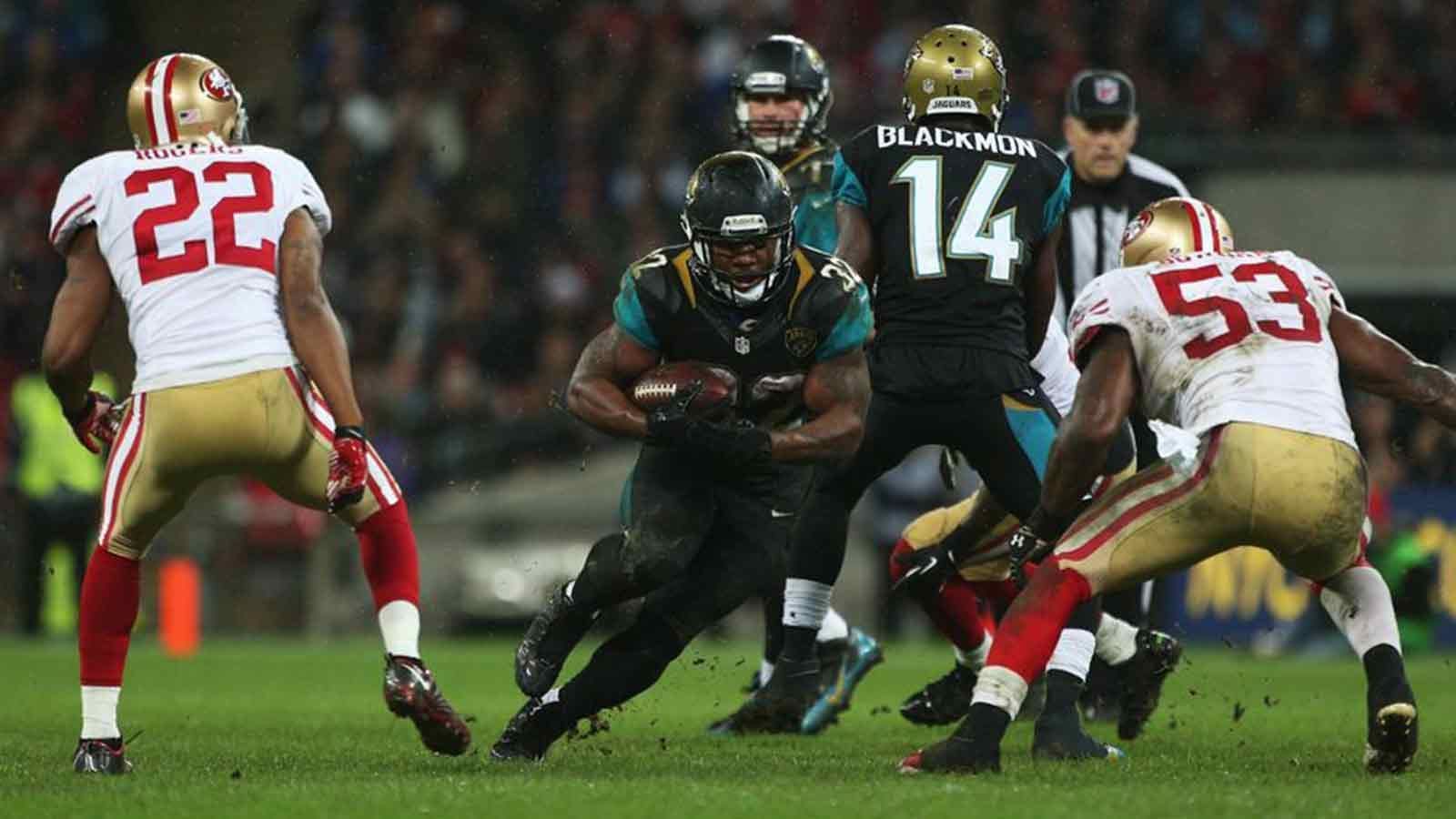 <strong>2013 in London: Jacksonville Jaguars vs. San Francisco 49ers</strong><br>
                Trotz der Unterstützung der Fans mussten die Jacksonville Jaguars im achten Spiel der Saison die auch achte Niederlage hinnehmen. Am Ende hieß es 42:10 für die San Francisco 49ers.
