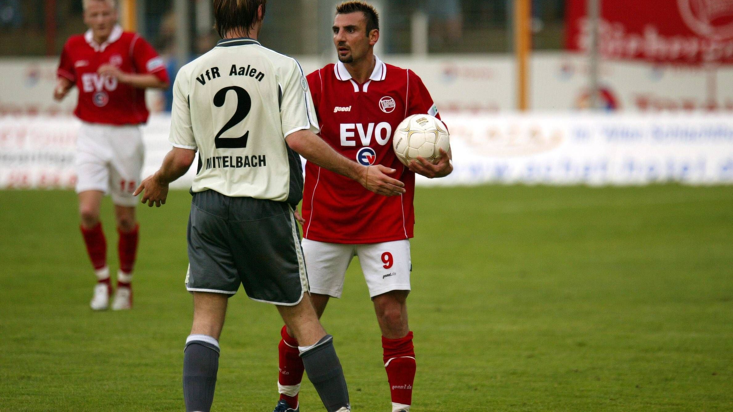 <strong>Suat Türker</strong><br>Der ehemalige Fußballprofi verstarb am 12. Februar im Alter von 46 Jahren.