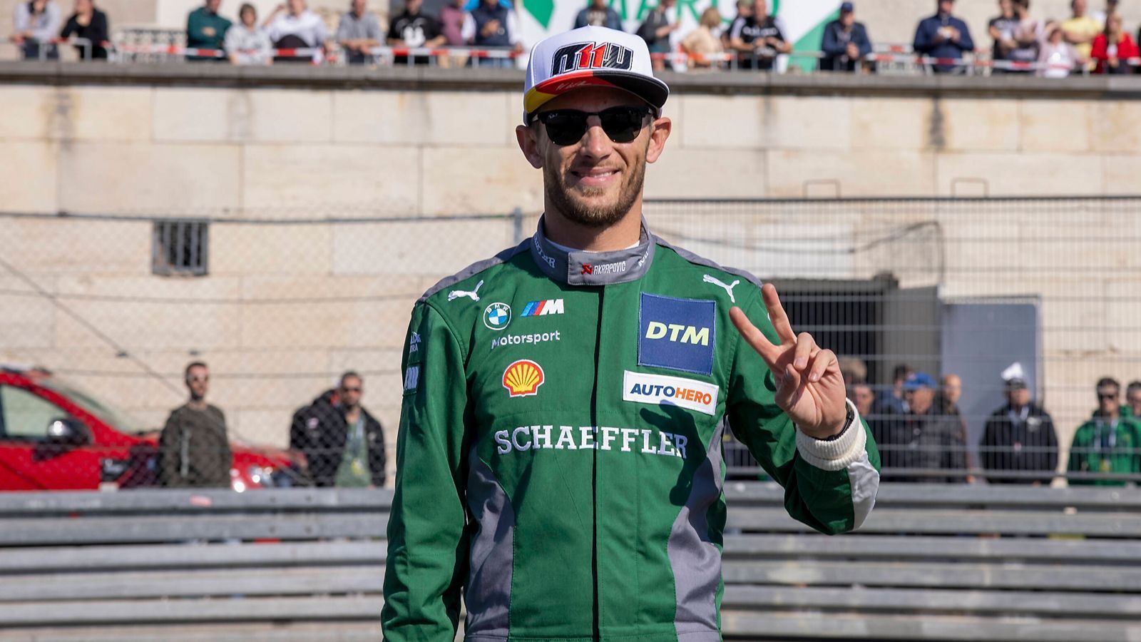 
                <strong>Marco Wittmann (Walkenhorst Motorsport)</strong><br>
                &#x2022; Im Team seit: 2021<br>&#x2022; Aktive Jahre in der DTM: seit 2013<br>&#x2022; Erfolge: DTM-Champion 2014 und 2016<br>
              