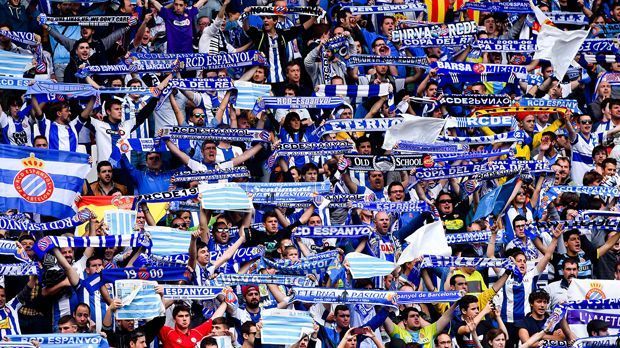 
                <strong>Platz 10: Espanyol Barcelona</strong><br>
                Platz 10: Espanyol Barcelona (34,9 Mio. Euro). Durch den neuen Fernsehvertrag sollen die TV-Einnahmen von Espanyol um rund 55 Prozent steigen. Nur knapp mehr bekommt …
              