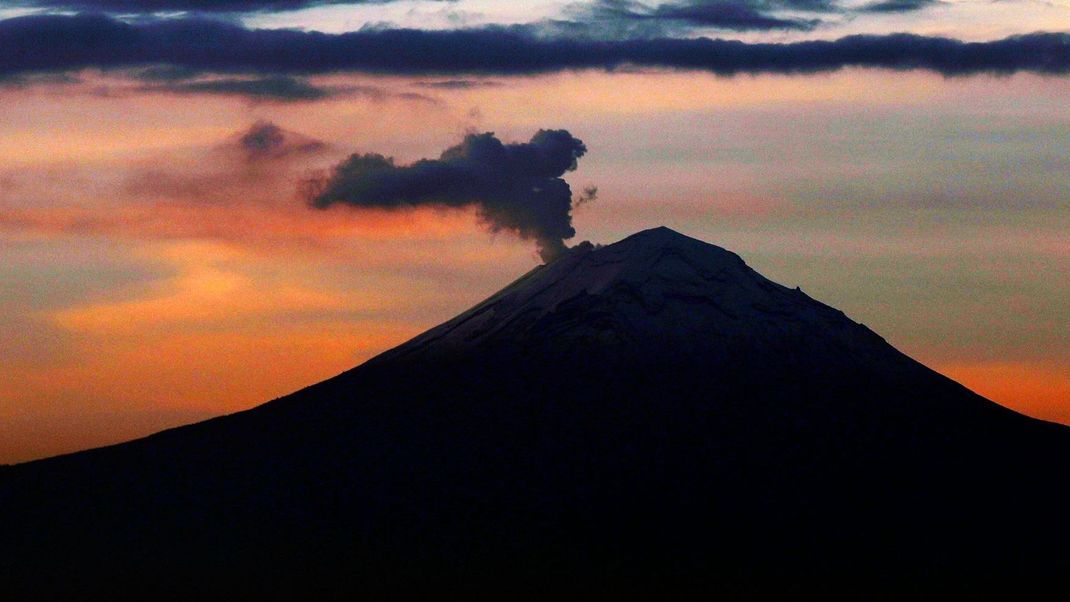 Der Vulkan "Popocatepetl" in Mexiko ist zur Zeit sehr aktiv. 