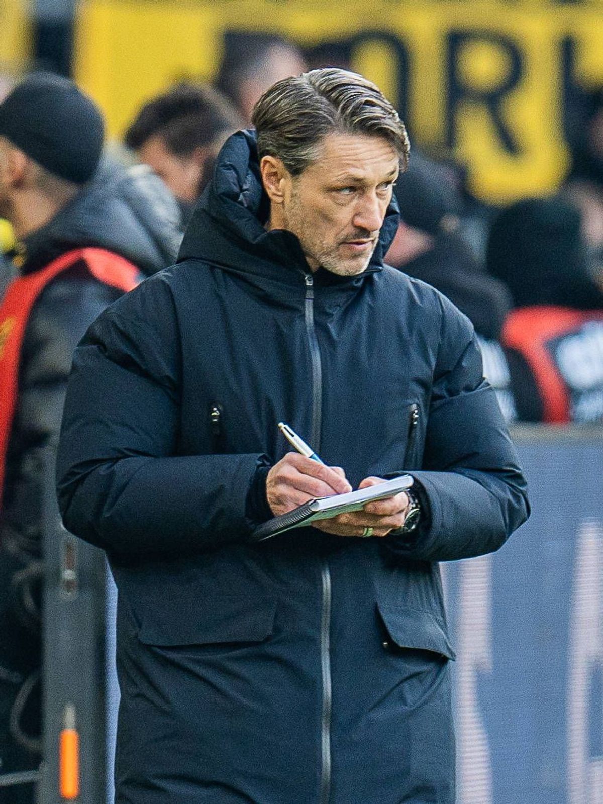 08.02.2025, Borussia Dortmund vs. VfB Suttgart, 1. Bundesliga, 21. Spieltag Niko Kovac (Borussia Dortmund, Trainer) Wichtiger Hinweis: Gemaess den Vorgaben der DFL Deutsche Fussball Liga bzw. des D...