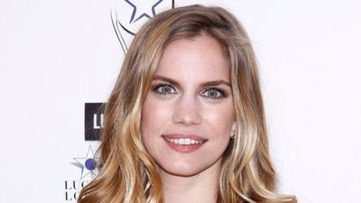 Profile image - Anna Chlumsky