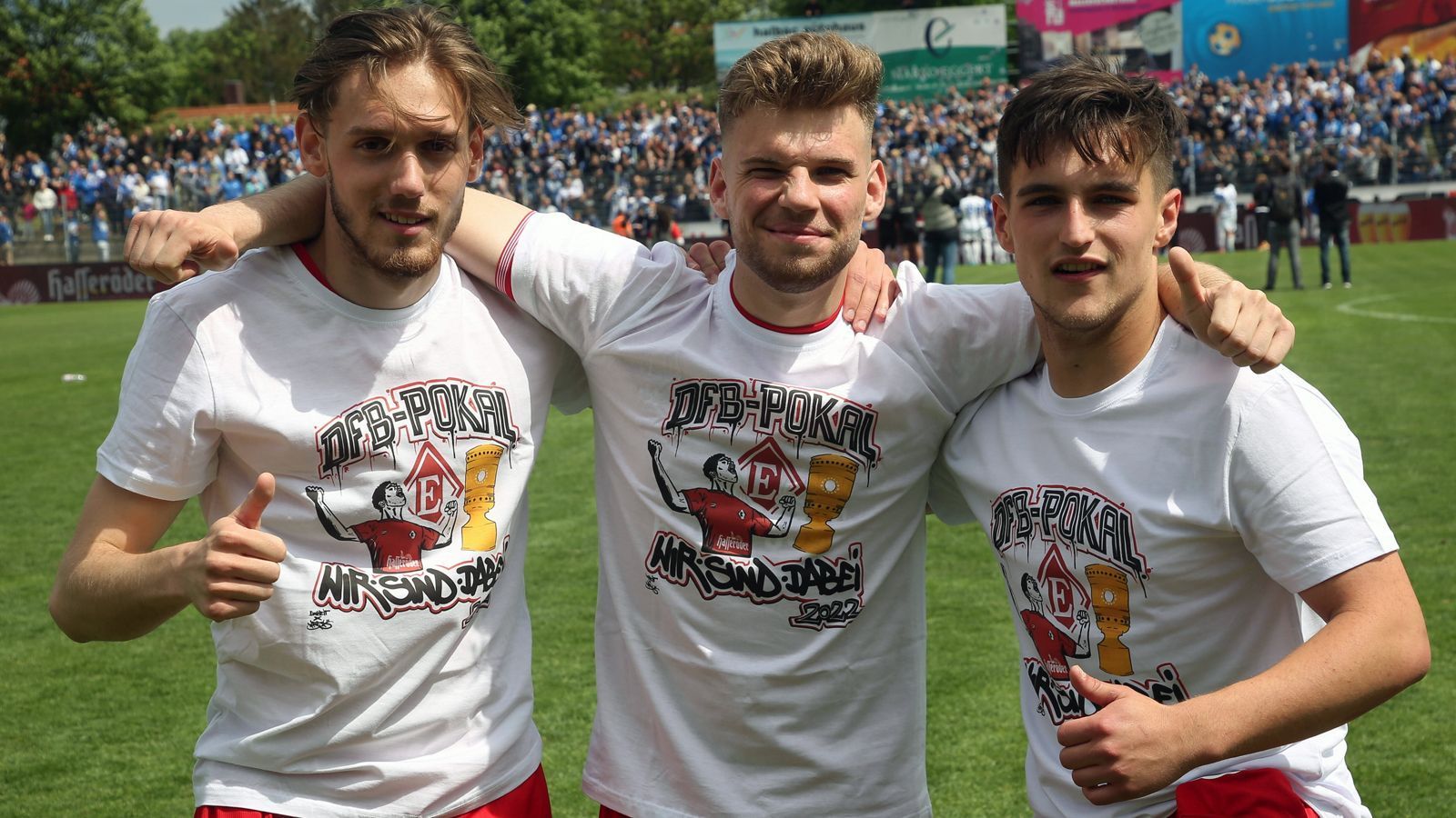 
                <strong>FC Einheit Wernigerode</strong><br>
                Der FC Einheit Wernigerode aus Sachsen-Anhalt war trotz klaren 0:5-Niederlage im Landespokal-Finale gegen Magdeburg überglücklich. Denn durch den Aufstieg der Magdeburger in die 2. Bundesliga hatten sie ohnehin schon ihr DFB-Pokal-Ticket in der Tasche und somit ging auch eines an das unterlegene Team aus Wernigerode. Für den Oberligisten ist es nun die Premiere im DFB-Pokal. Im 4.000 Zuschauer fassenden Mannsberg-Stadion empfängt der FC Einheit Wernigerode den Zweitligisten SC Paderborn.
              