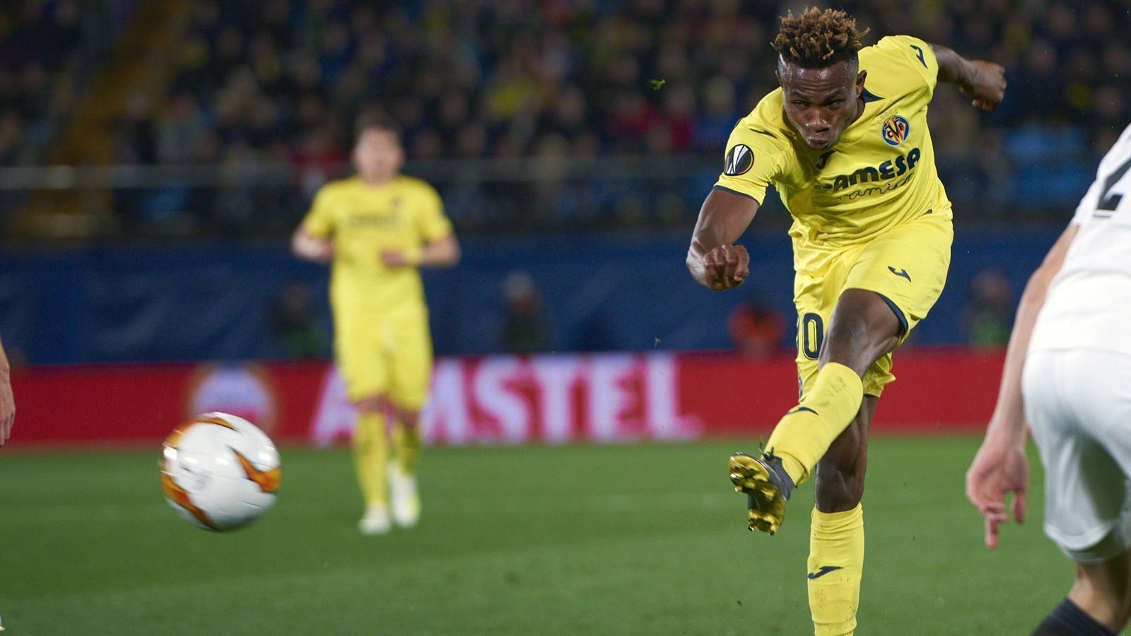 
                <strong>Samuel Chukwueze (FC Villarreal/Spanien) - 7 Scorerpunkte</strong><br>
                Tore: 5Vorlagen: 2Liga-Einsätze: 21Alter: 19 Jahre
              
