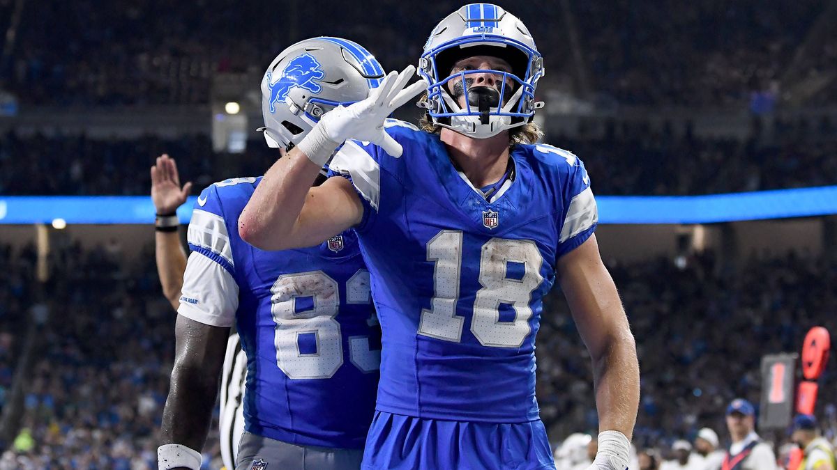 NFL, American Football Herren, USA Miami Dolphins at Detroit Lions Aug 16, 2025; Detroit, Michigan, USA; Detroit Lions wide receiver Isaac TeSlaa (18) celebrates after scoring a touchdown against t...