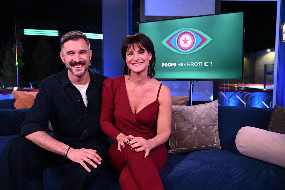 Jochen Schropp und Marlene Lufen in der ersten Live-Show von "Promi Big Brother" 2023.