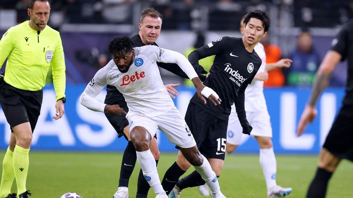 Eintracht Frankfurt vs. SSC Neapel